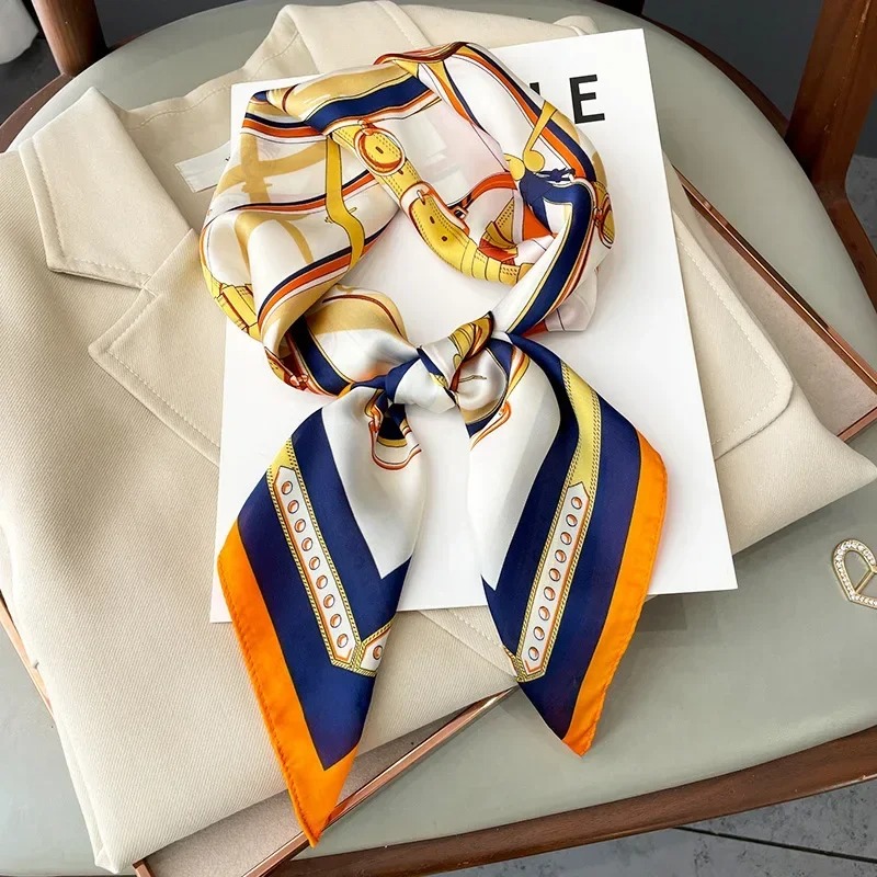 Luxury Bags Online - Foulard Quadrato Sottile in Seta di
