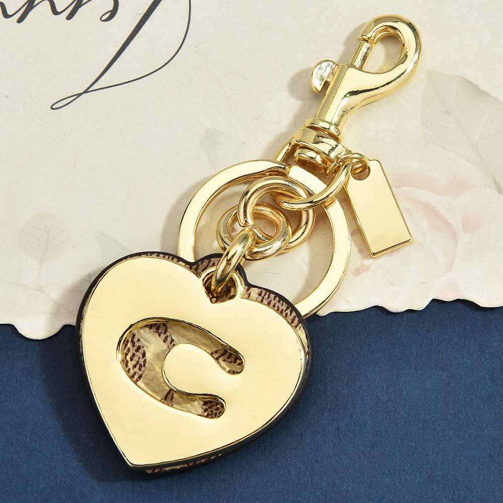 Ciondolo per Borsa a Cuore con - Luxury Bags With Silver Hardware recensione e prezzo