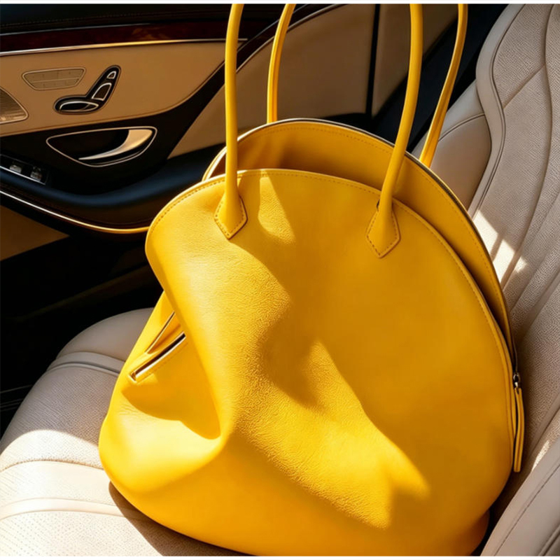 Borsa a Spalla di Lusso a Form - Luxury Bags Online recensione e prezzo