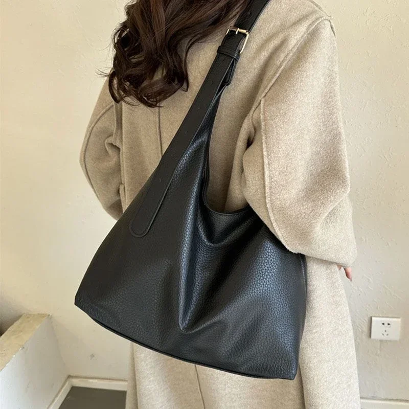 Borsa tote in pelle moda per d - Bucket Bag Suede recensione e prezzo