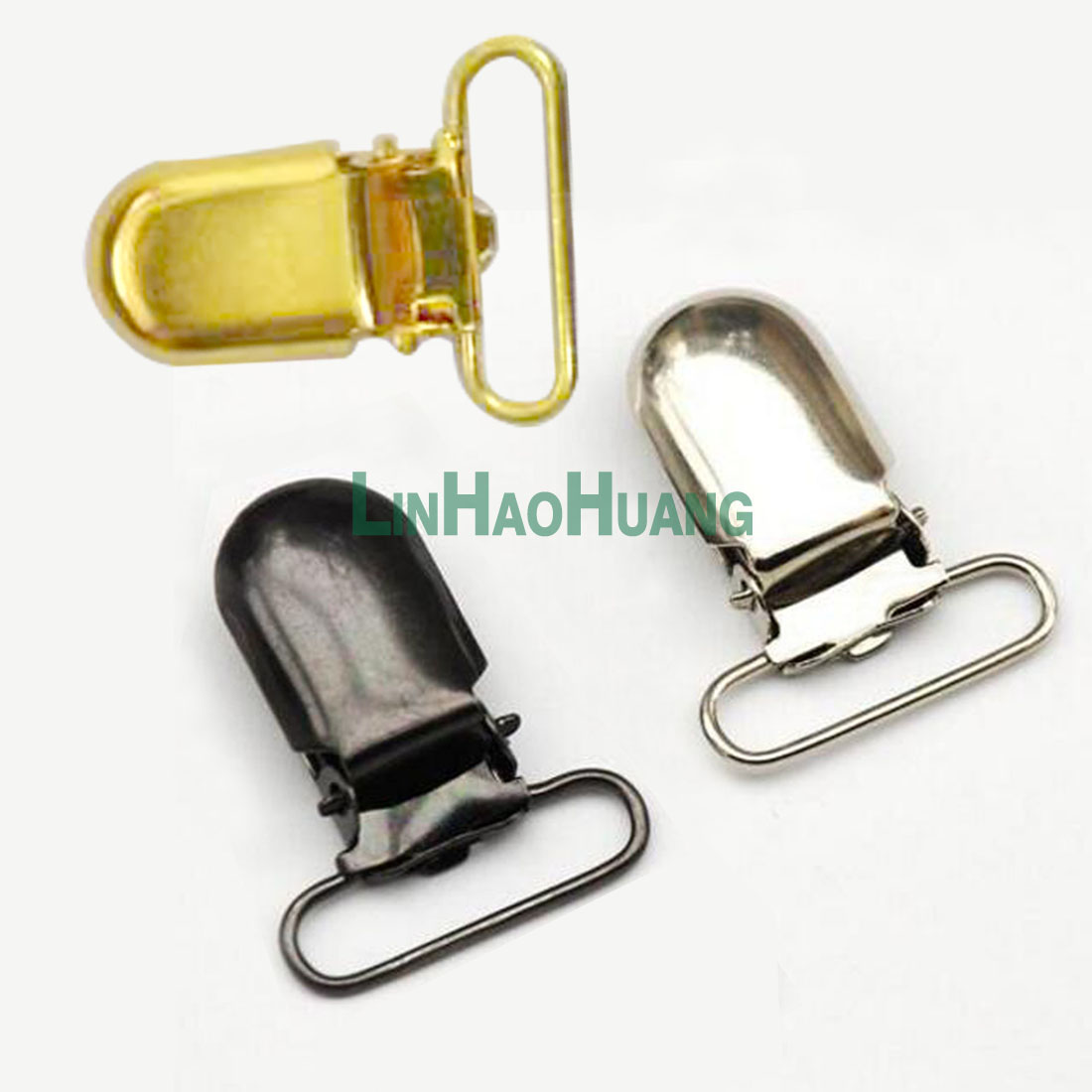 30 Pezzi Clip in Metallo a D c - Luxury Bags With Silver Hardware recensione e prezzo