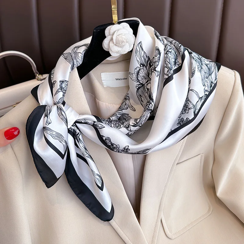 70*70cm sciarpa quadrata di se - Luxury Bags Online recensione e prezzo