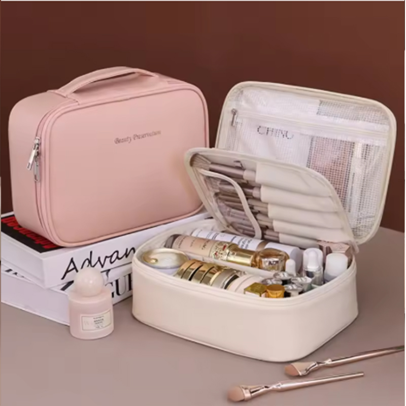 Nuova Borsa Cosmetica da Donna - Luxury Bags In recensione e prezzo