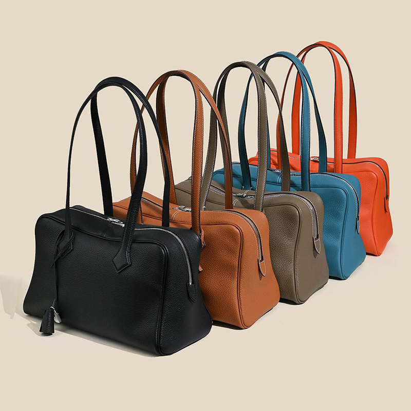Borse da Donna di Lusso in Ver - Luxury Bags With Silver Hardware recensione e prezzo