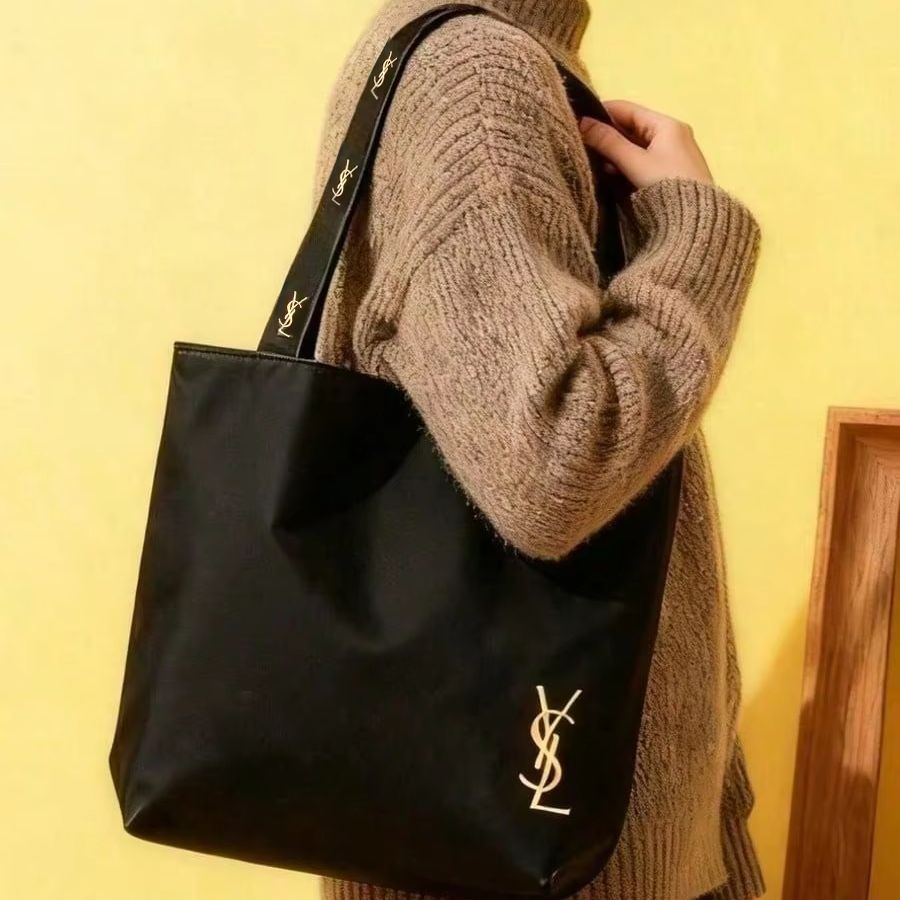 Borsa YSL di Yves Saint Lauren - Luxury Tote Bags Ysl recensione e prezzo